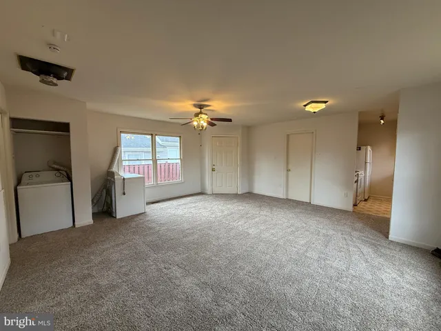 $1,895 | 227 Bend Farm Road, Fredericksburg, VA 22408