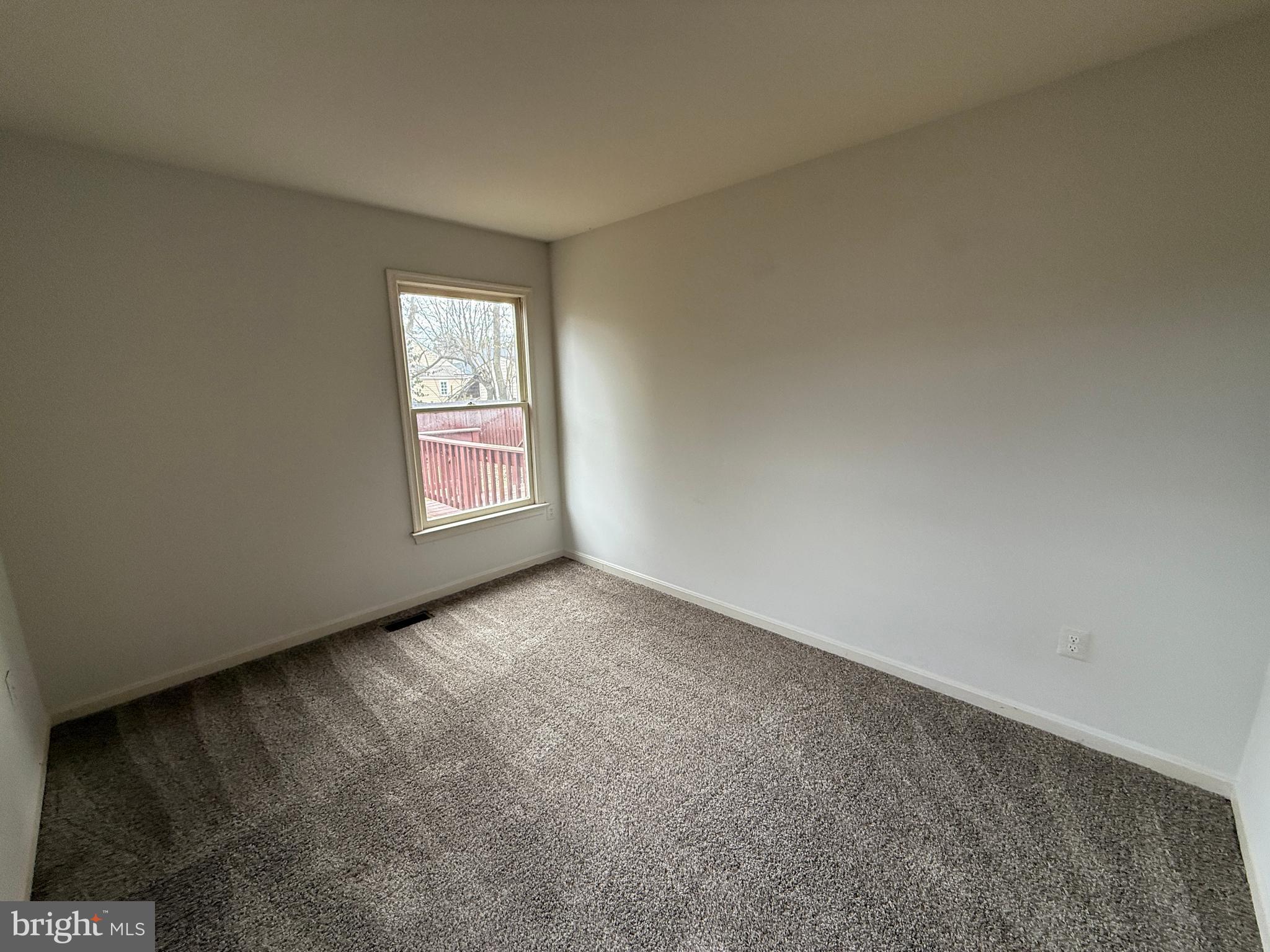 227 Bend Farm Road Fredericksburg, VA 22408 - Photo 8 of 22 an empty room with windows
