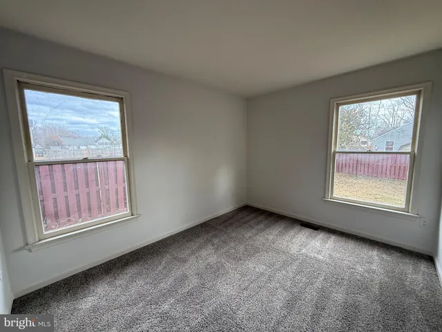 $1,895 | 227 Bend Farm Road, Fredericksburg, VA 22408