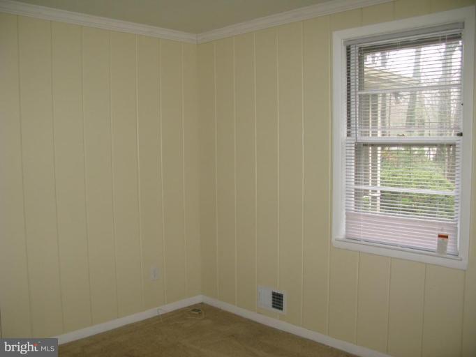 210 Charmuth Road Lutherville-Timonium, MD 21093 - Photo 10 of 21 Den