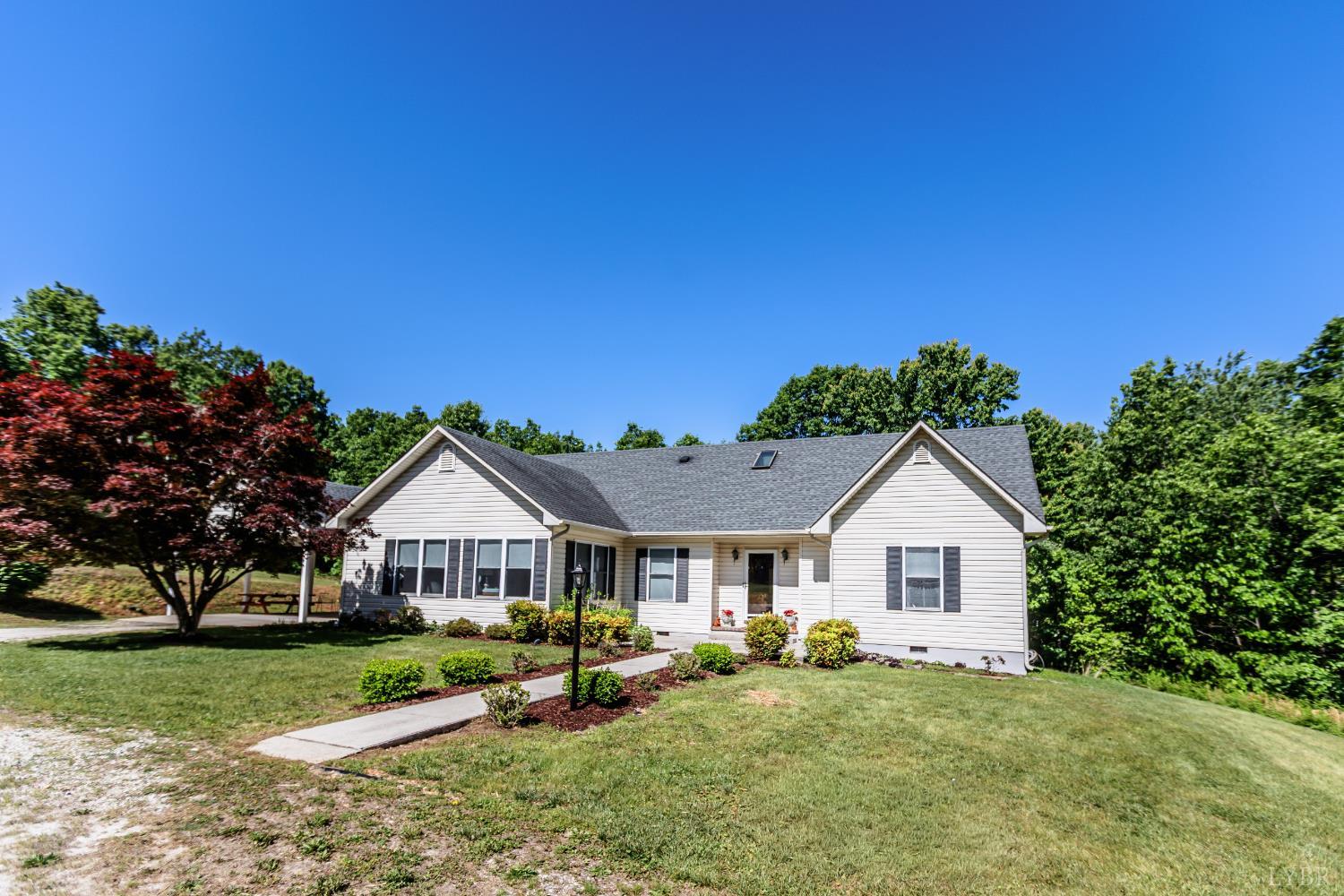 119 South Fork Road Appomattox, VA 24522 - Photo 3 of 49