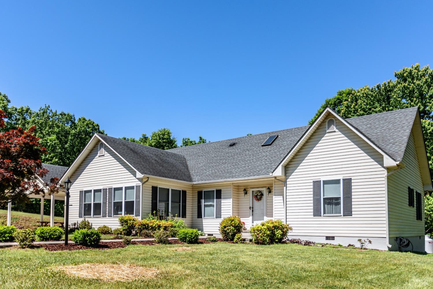 119 South Fork Road Appomattox, VA 24522 - Photo 4 of 49