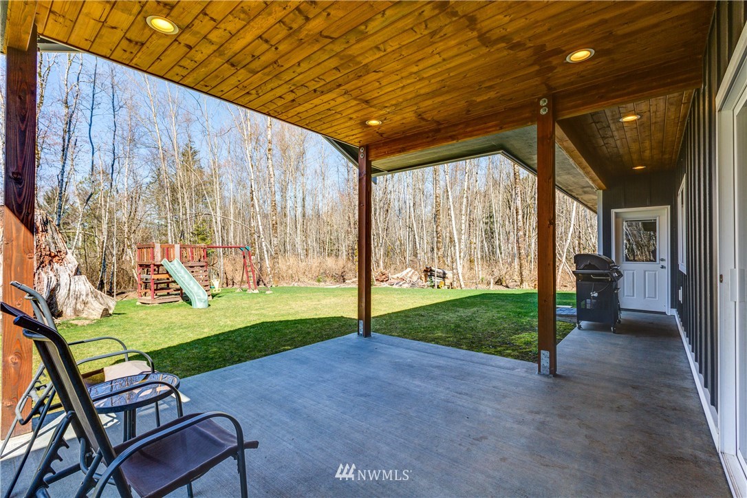 2737 Overpass Road Bow, WA 98232 - Photo 10 of 40 Gallery Image 10