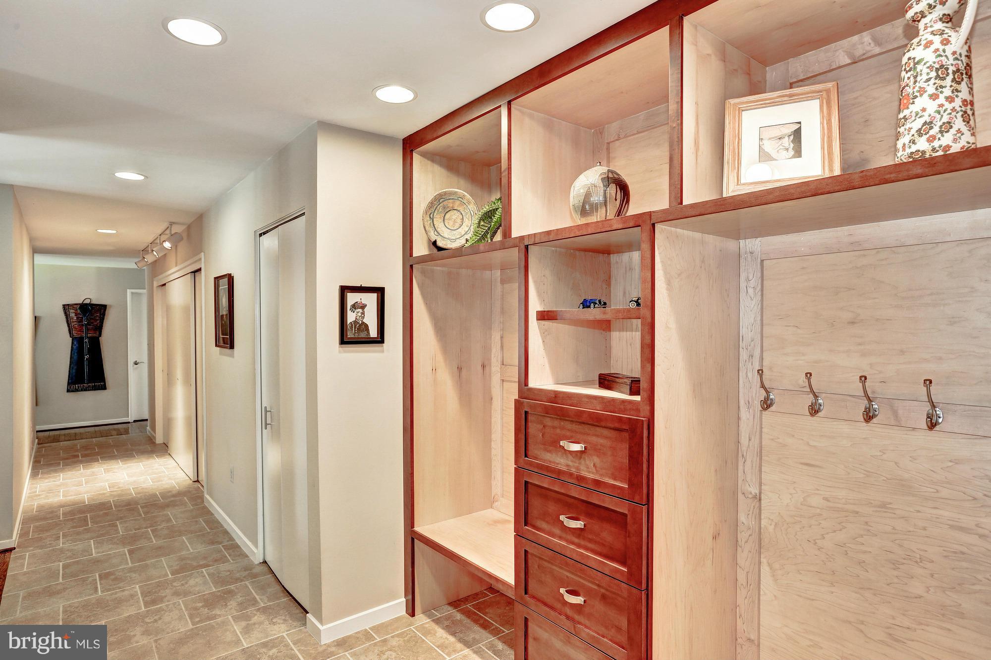 11729 Farside Road Ellicott City, MD 21042 - Photo 18 of 30 Interior (General)