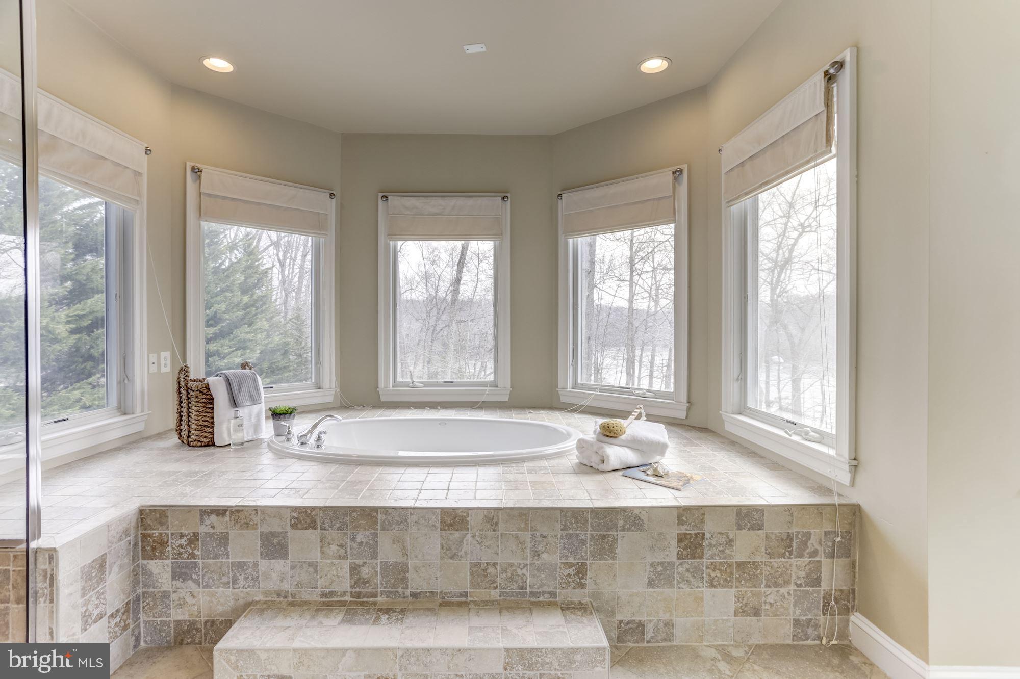3328 Breckenridge Way Riva, MD 21140 - Photo 27 of 51 Master Bathroom jetted tub