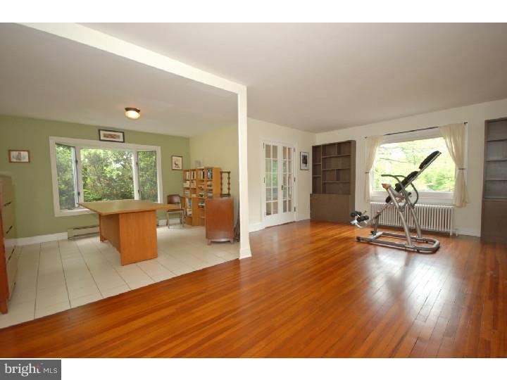 225 Washington Road Princeton, NJ 08540 - Photo 10 of 25 Living Room
