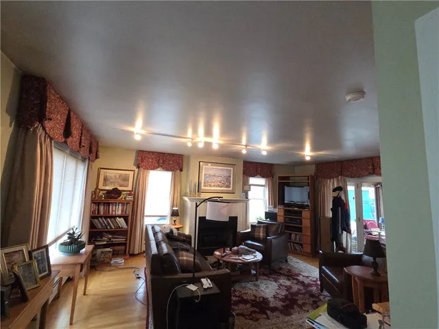 $460,000 | 69 Station Street, Coventry, RI 02816