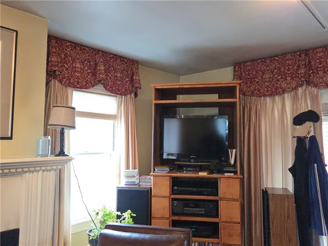 $460,000 | 69 Station Street, Coventry, RI 02816