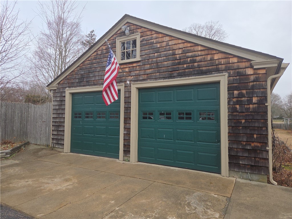 69 Station Street Coventry, RI 02816 - Photo 3 of 47