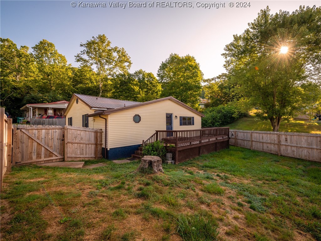 20 Sigman Road Poca, WV 25159 - Photo 4 of 22 Gallery Image 4