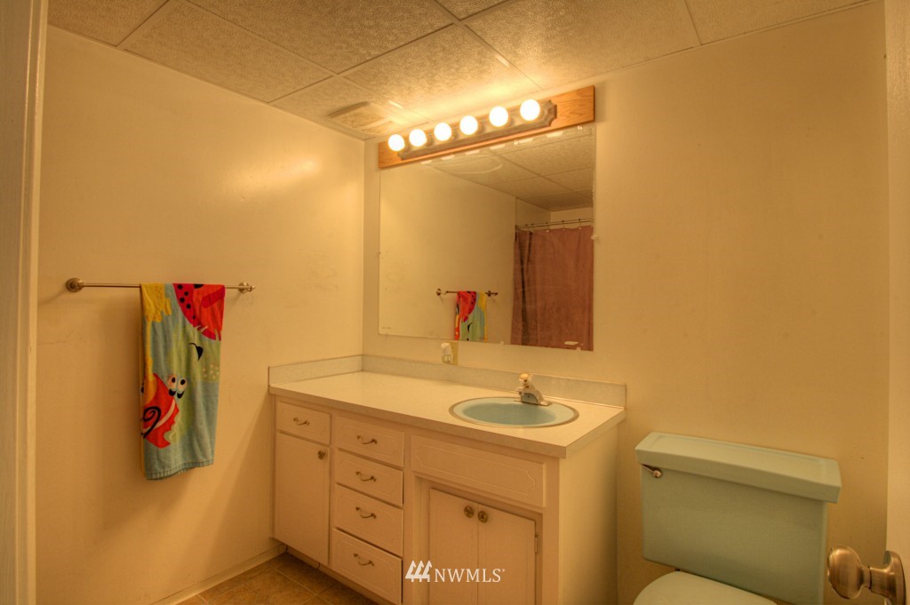 12627 Southeast 169th Place Renton, WA 98058 - Photo 14 of 18 Gallery Image 14