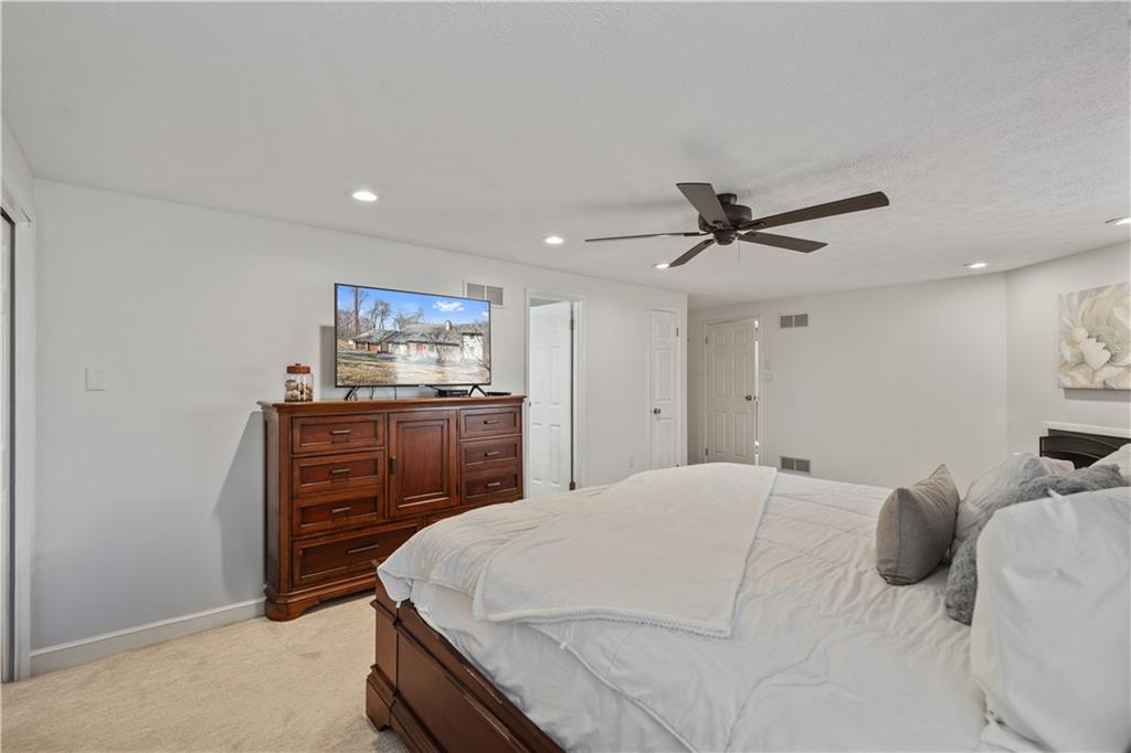 271 Shafer Road Coraopolis, PA 15108 - Photo 22 of 50 Gallery Image 22
