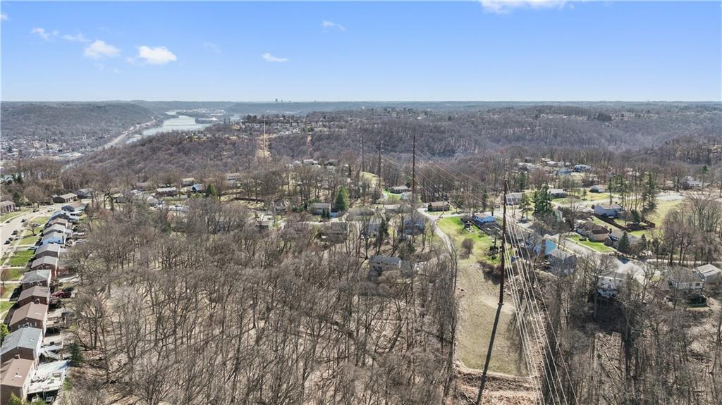 271 Shafer Road Coraopolis, PA 15108 - Photo 45 of 50 Gallery Image 45
