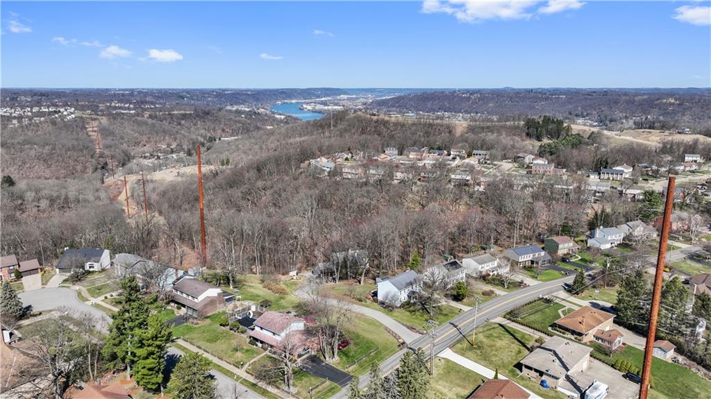 271 Shafer Road Coraopolis, PA 15108 - Photo 47 of 50 Gallery Image 47