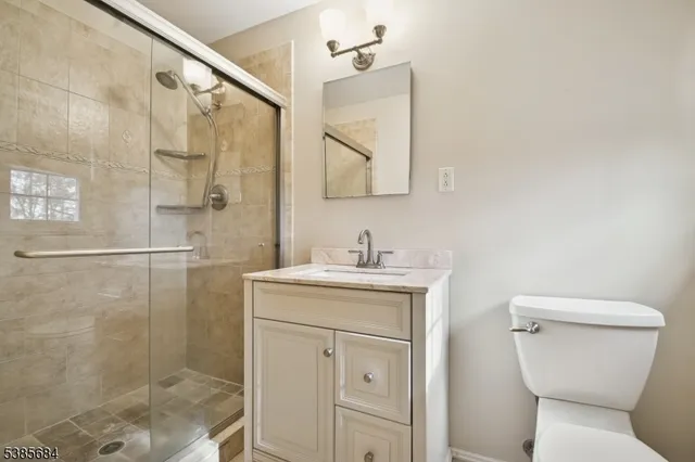 $999,000 | 19 Juniper Way, Bernards, NJ 07920