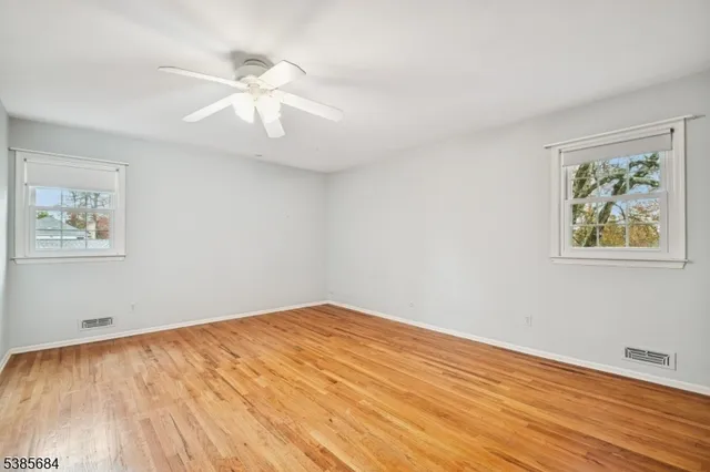 $999,000 | 19 Juniper Way, Bernards, NJ 07920