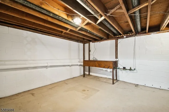 $999,000 | 19 Juniper Way, Bernards, NJ 07920