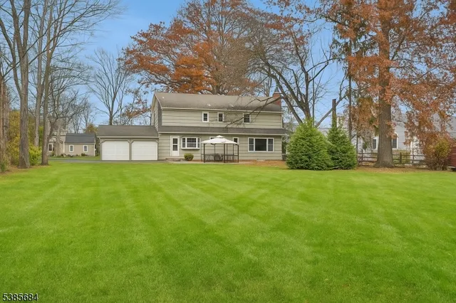 $999,000 | 19 Juniper Way, Bernards, NJ 07920