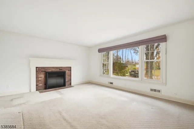 $999,000 | 19 Juniper Way, Bernards, NJ 07920