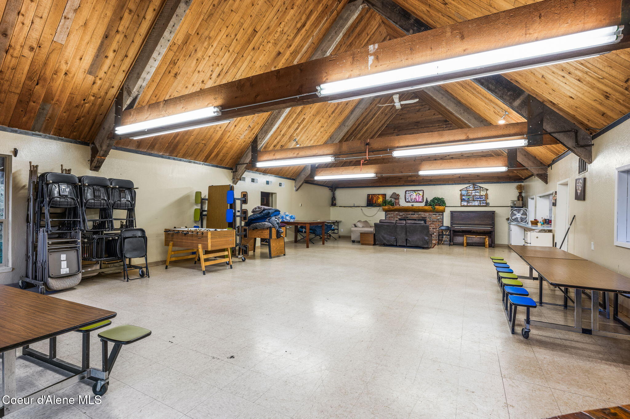 8072 West Radmer Road Rathdrum, ID 83858 - Photo 6 of 45 Inside Event Center 2