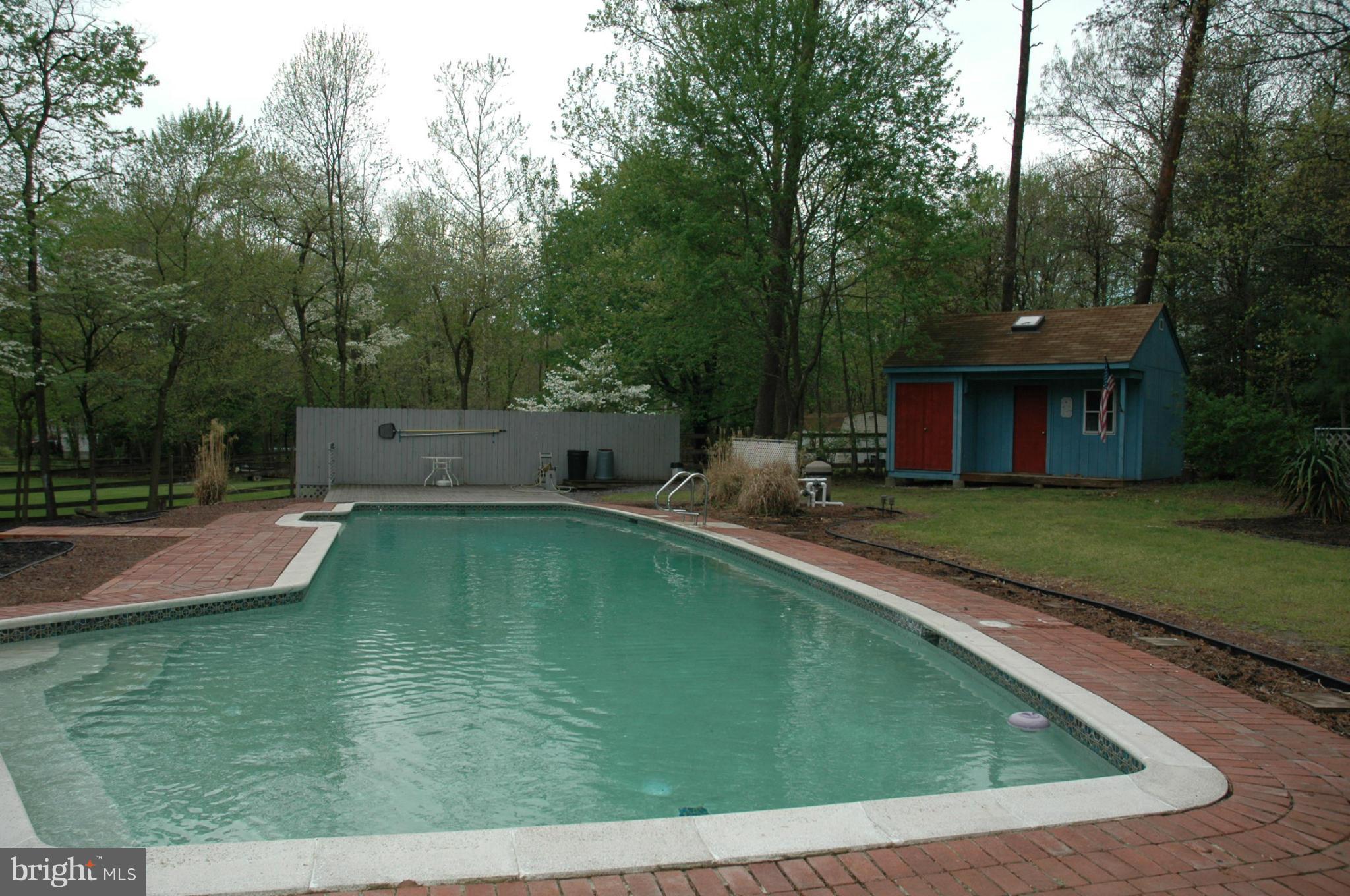 1372 Old Water Oak Point Road Pasadena, MD 21122 - Photo 21 of 30 Exterior (Rear) has an in-ground pool.
