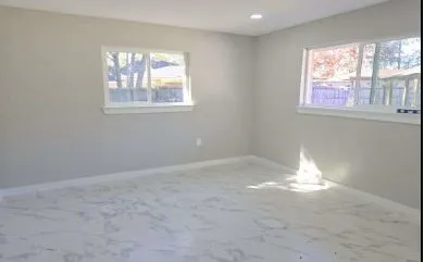 $2,995 | 706 Scenic Drive, Baytown, TX 77521