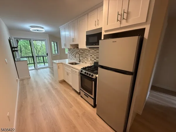 $1,750 | 3 Jackson Hole, Unit 6, Vernon, NJ 07462