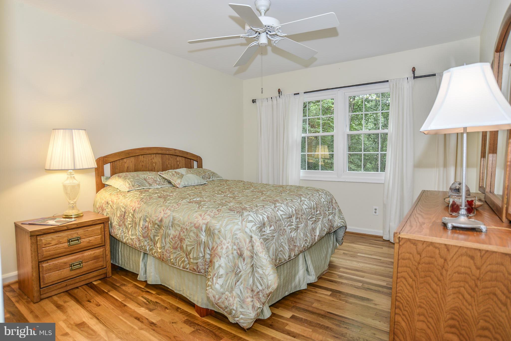 1843 Wainwright Drive Reston, VA 20190 - Photo 13 of 30 2nd Bedroom