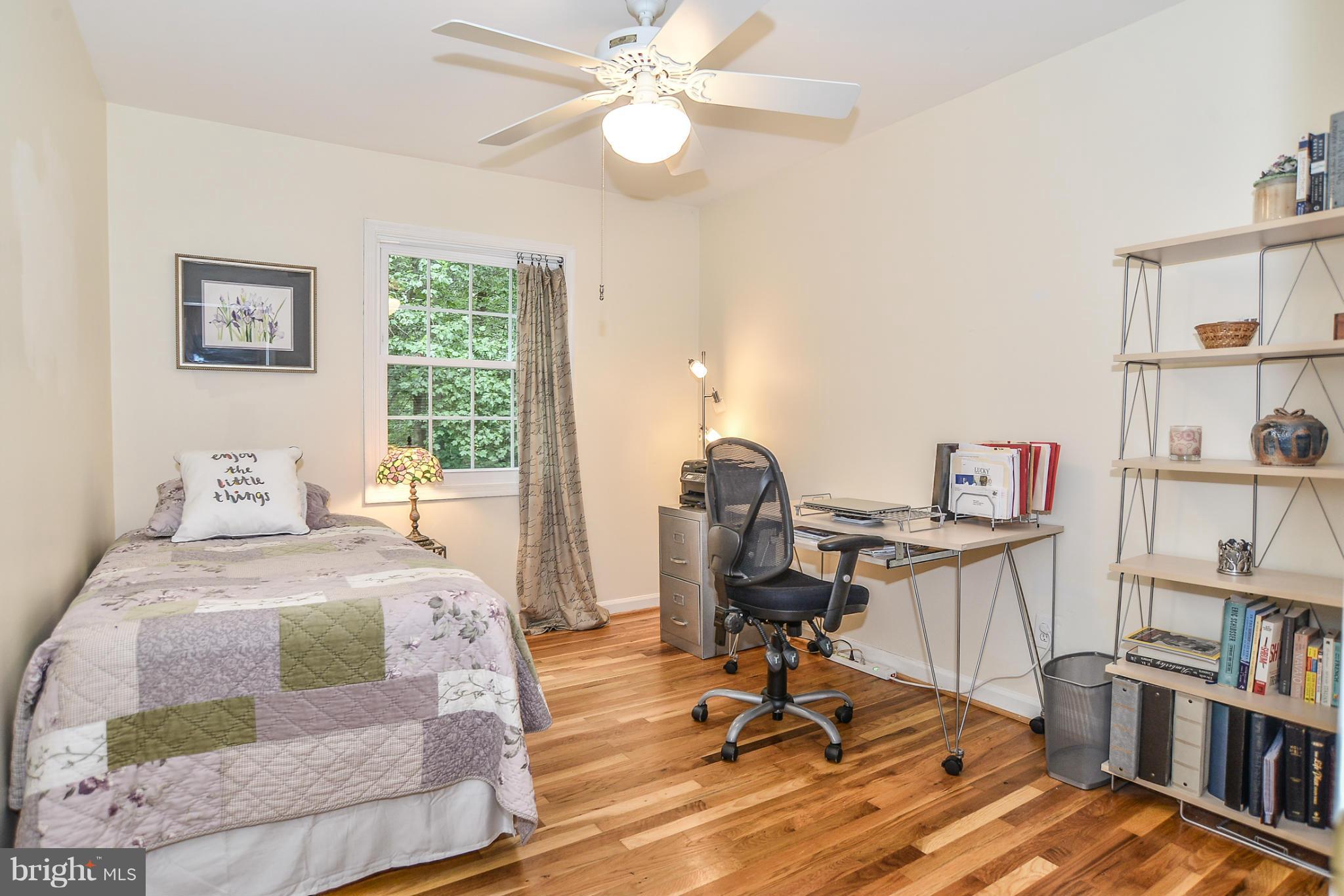 1843 Wainwright Drive Reston, VA 20190 - Photo 14 of 30 3rd Bedroom