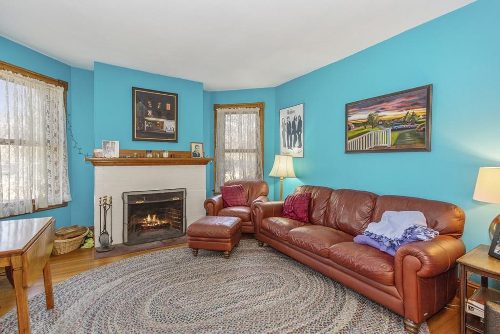 45 Washington Road Springfield, MA 01108 - Photo 11 of 24