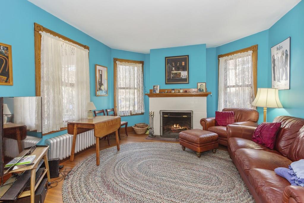 45 Washington Road Springfield, MA 01108 - Photo 12 of 24