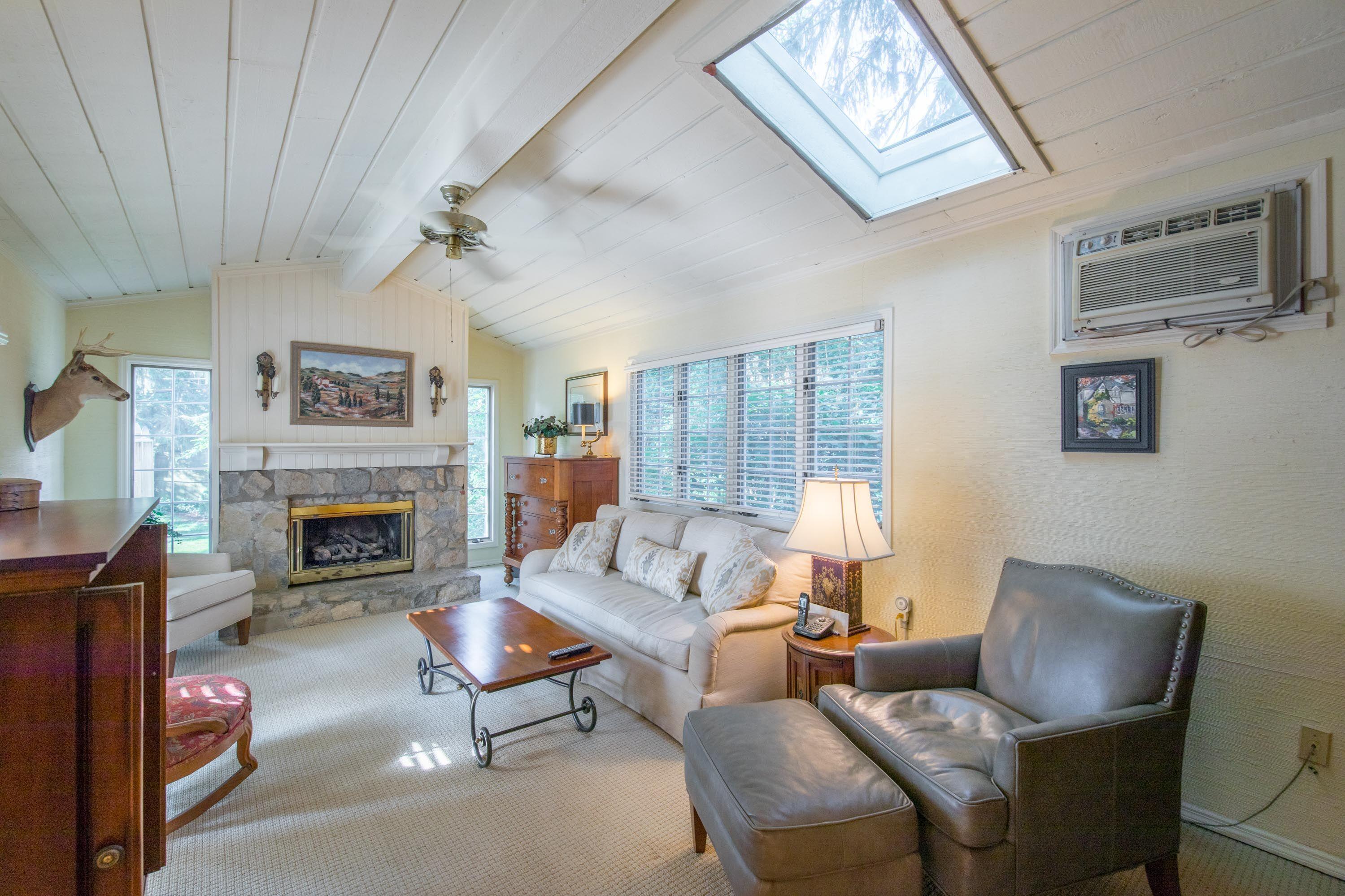 1784 Guilford Road Columbus, OH 43221 - Photo 22 of 66 Gallery Image 22