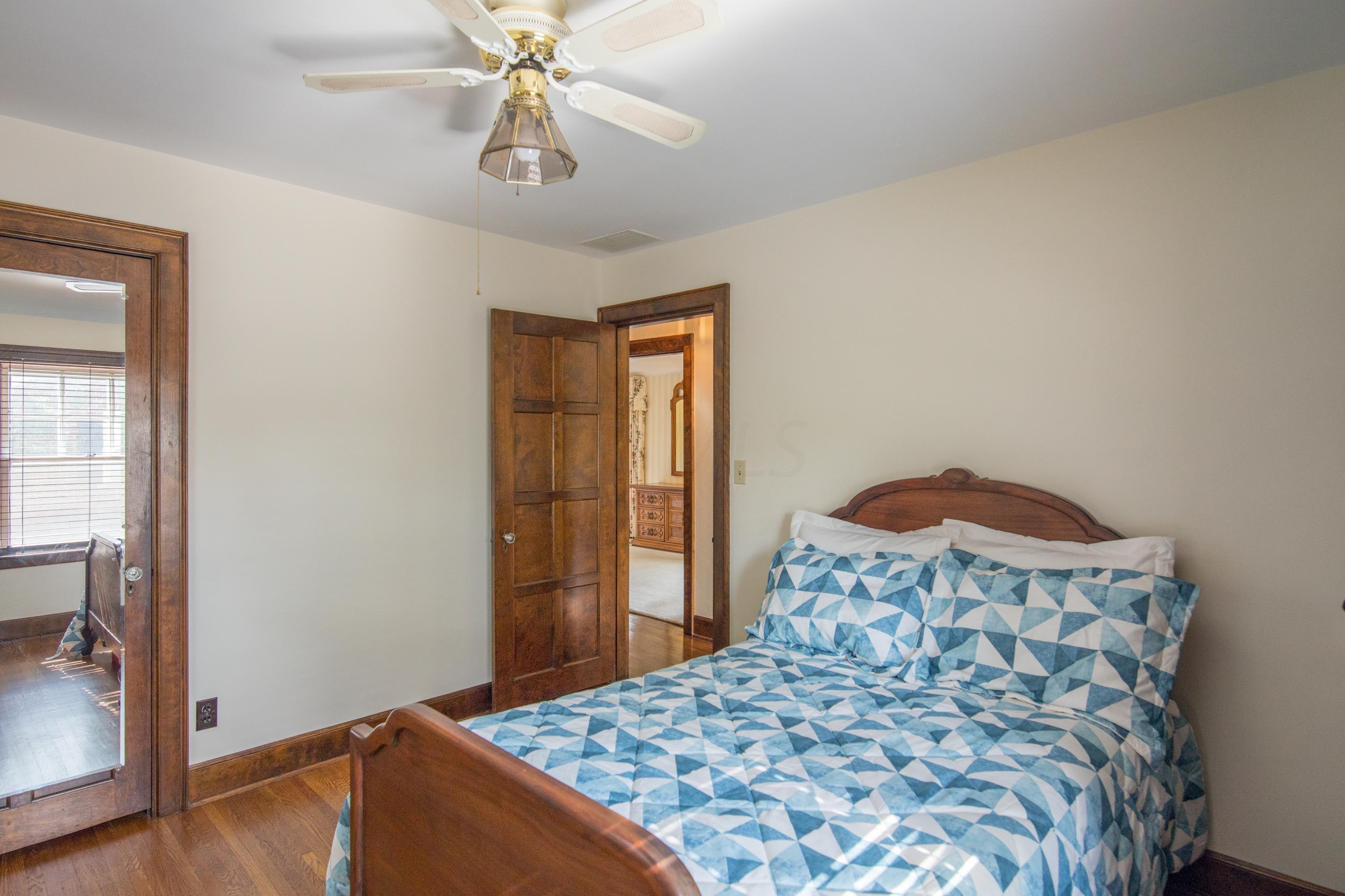 1784 Guilford Road Columbus, OH 43221 - Photo 34 of 66 Gallery Image 34
