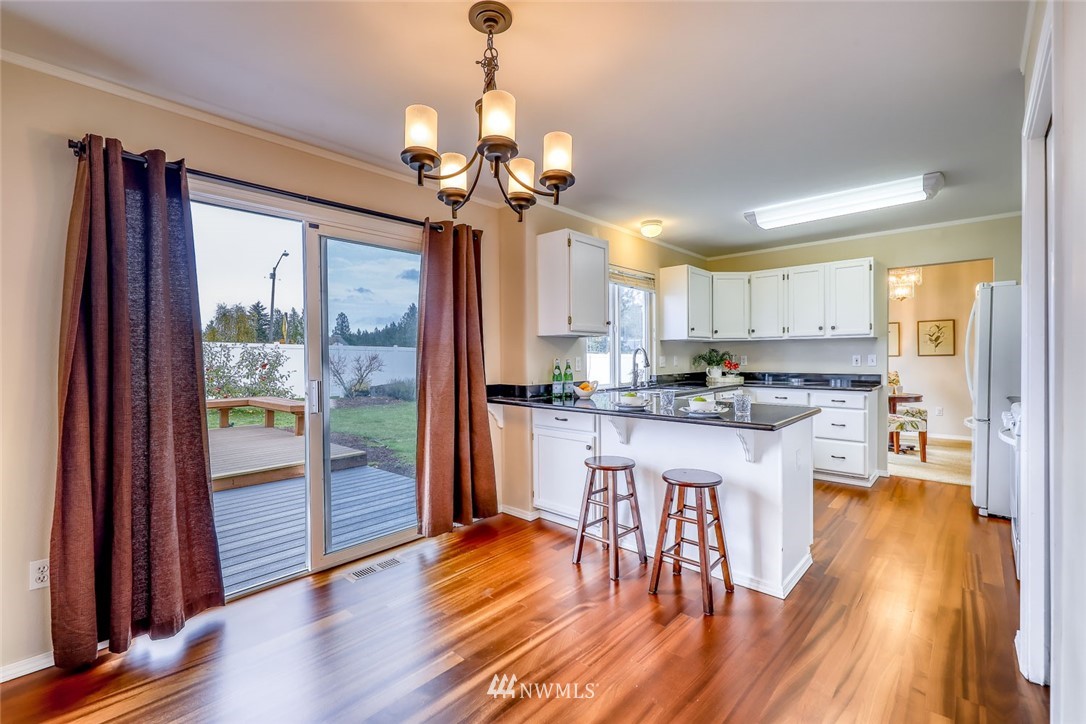 20175 Bue Rund Loop Northeast Poulsbo, WA 98370 - Photo 12 of 36 Gallery Image 12