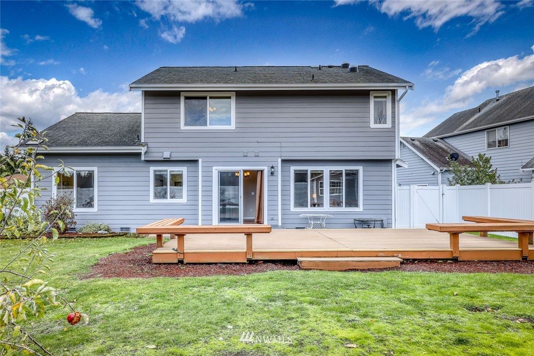 20175 Bue Rund Loop Northeast Poulsbo, WA 98370 - Photo 18 of 36 Gallery Image 18