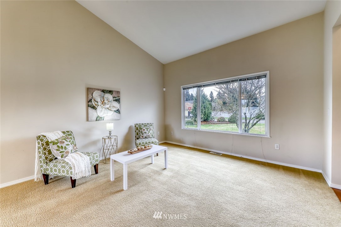 20175 Bue Rund Loop Northeast Poulsbo, WA 98370 - Photo 4 of 36 Gallery Image 4