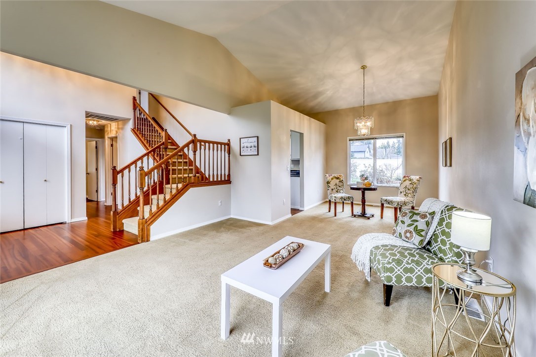 20175 Bue Rund Loop Northeast Poulsbo, WA 98370 - Photo 5 of 36 Gallery Image 5