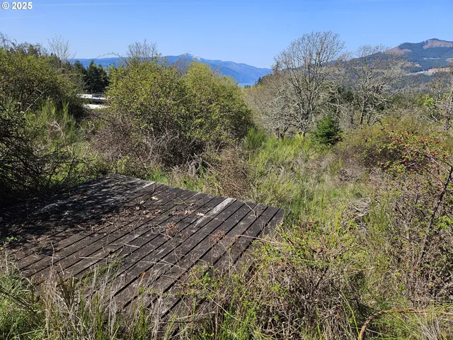 $650,000 | 365 Rio Vista, White Salmon, WA 98672