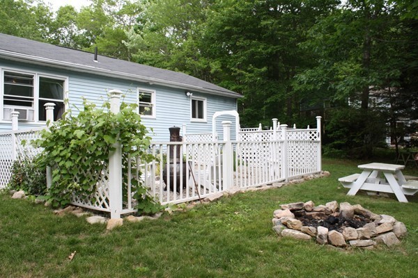 222 Lower Gore Road Webster, MA 01570 - Photo 5 of 30