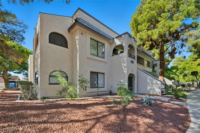 $1,395 | 1418 Santa Margarita Street, Unit C, Las Vegas, NV 89146