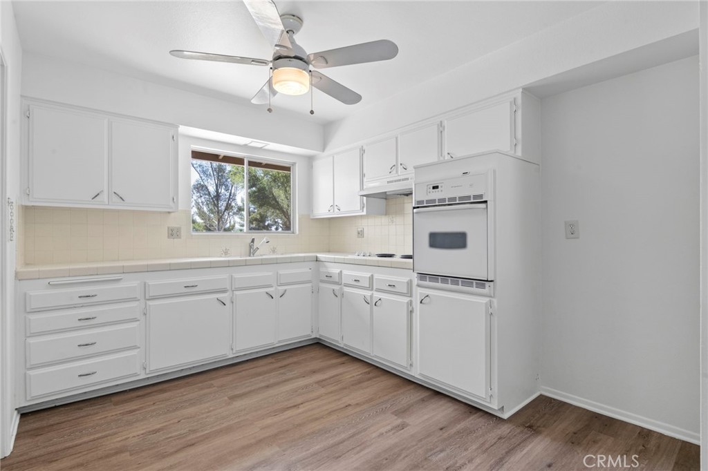28763 Bradley Road Menifee, CA 92586 - Photo 11 of 32