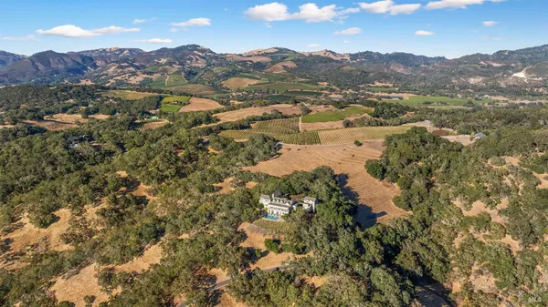 $5,500,000 | 2220 Warm Springs Road, Glen Ellen, CA 95442