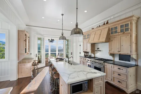 $5,500,000 | 2220 Warm Springs Road, Glen Ellen, CA 95442