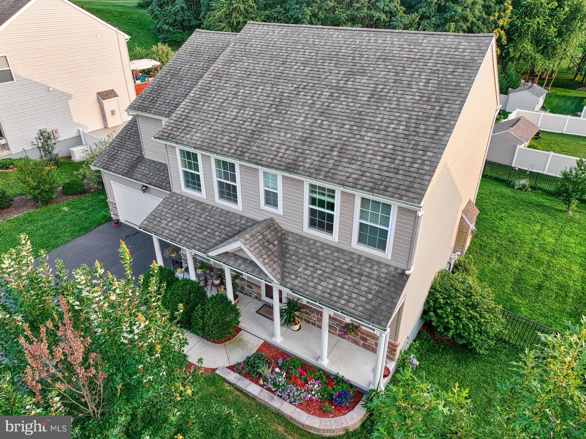 184 Spring Meadows Road Manchester, PA 17345 - Photo 2 of 62 Gallery Image 2