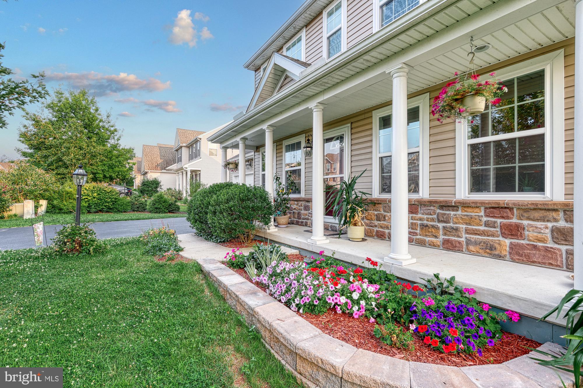 184 Spring Meadows Road Manchester, PA 17345 - Photo 3 of 62 Gallery Image 3