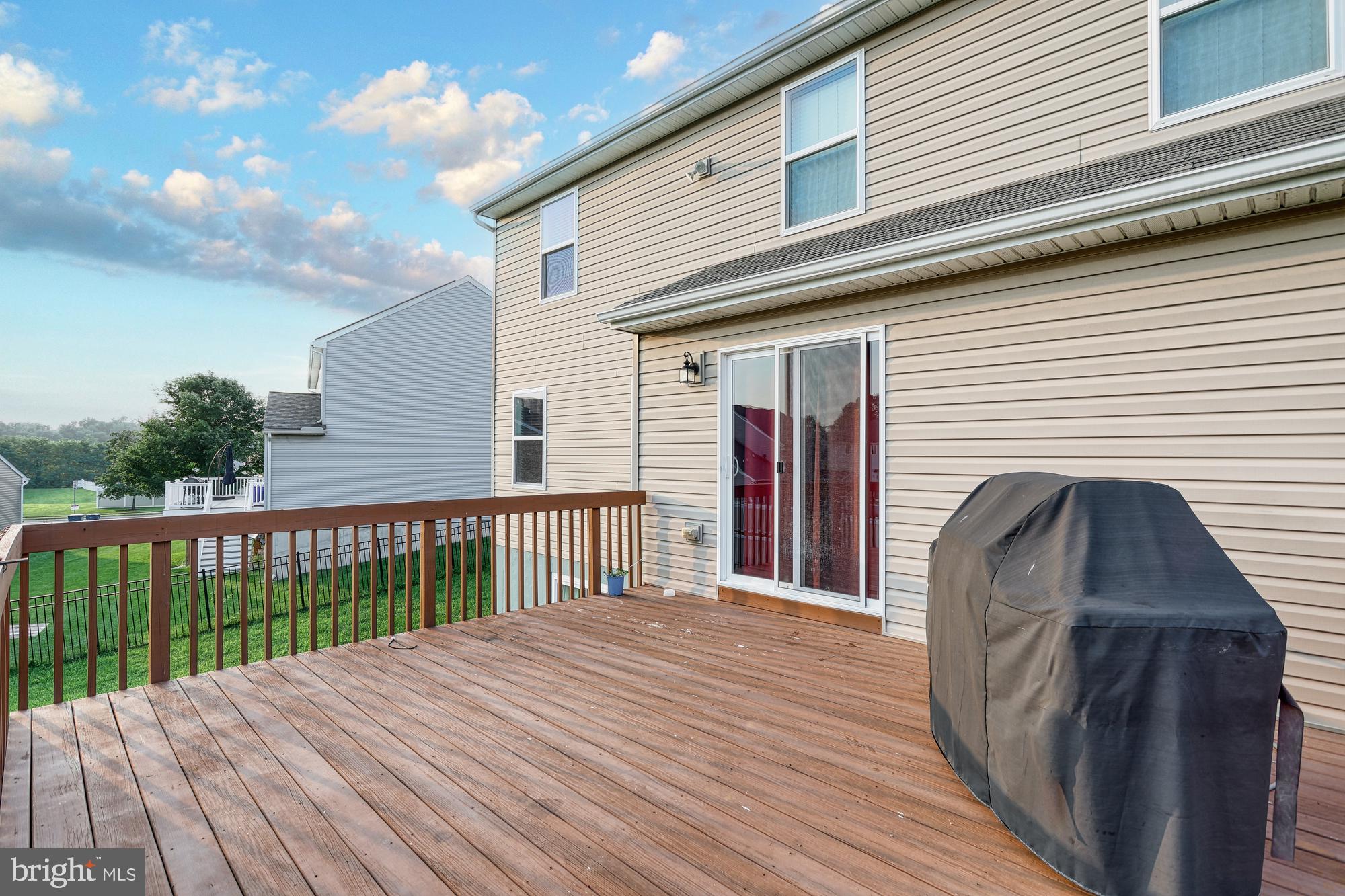184 Spring Meadows Road Manchester, PA 17345 - Photo 7 of 62 Gallery Image 7