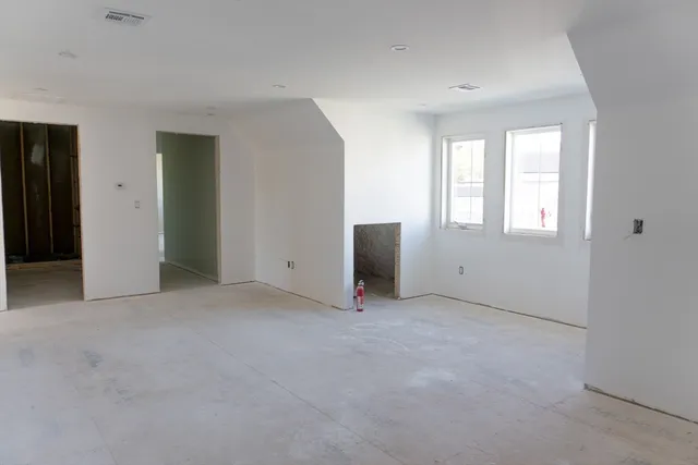 $2,099,000 | 4 Oneil Way, Saugus, MA 01906