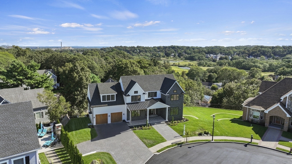 4 Oneil Way Saugus, MA 01906 - Photo 4 of 42