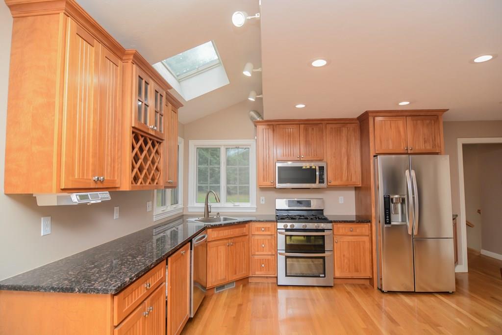 75 Little Pond Road Northborough, MA 01532 - Photo 11 of 42