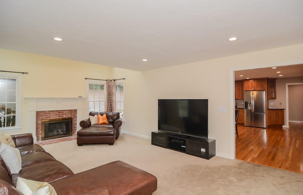 75 Little Pond Road Northborough, MA 01532 - Photo 15 of 42